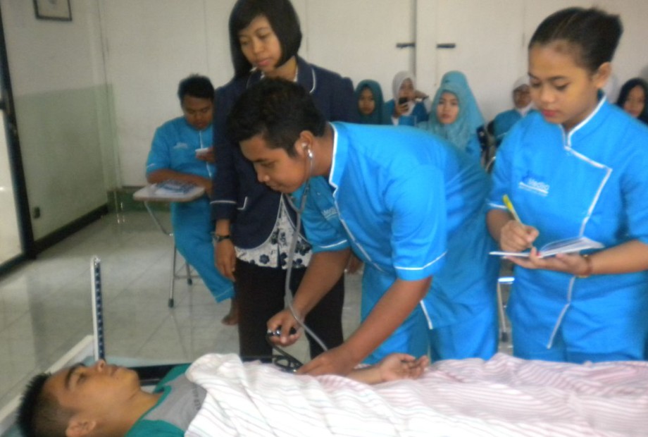 Lowongan Perawat Home Care Jakarta